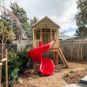 The Jumbo Fort with Tornado Slide